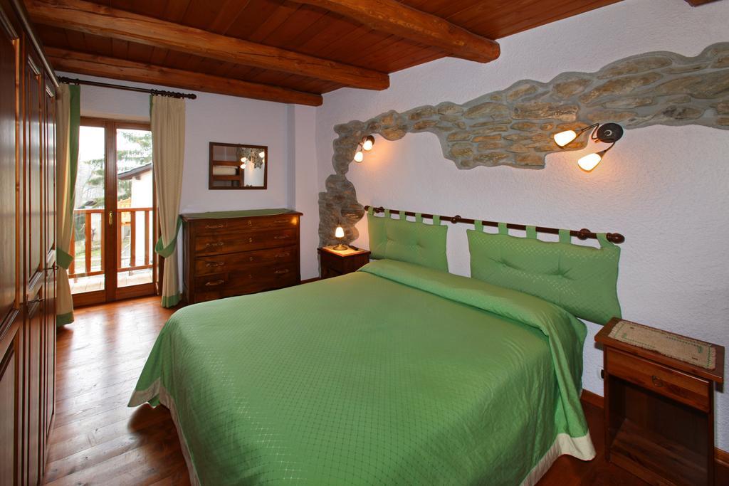 Casa Vacanze Elisa Sauze D'Oulx Exterior photo